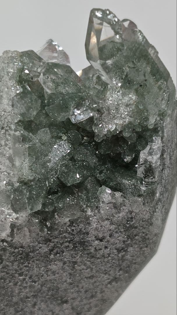 【超激レア！珍品】最高品質♡ルチル共生 ヒマラヤ ガーデン水晶クラスタ