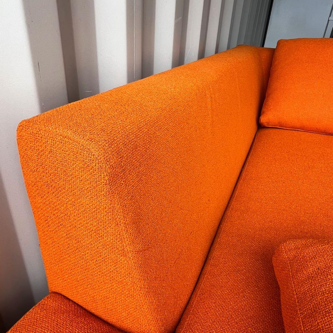 取付無料！b&bイタリア チャールズ オレンジファブリックシェーズロングソファ✨