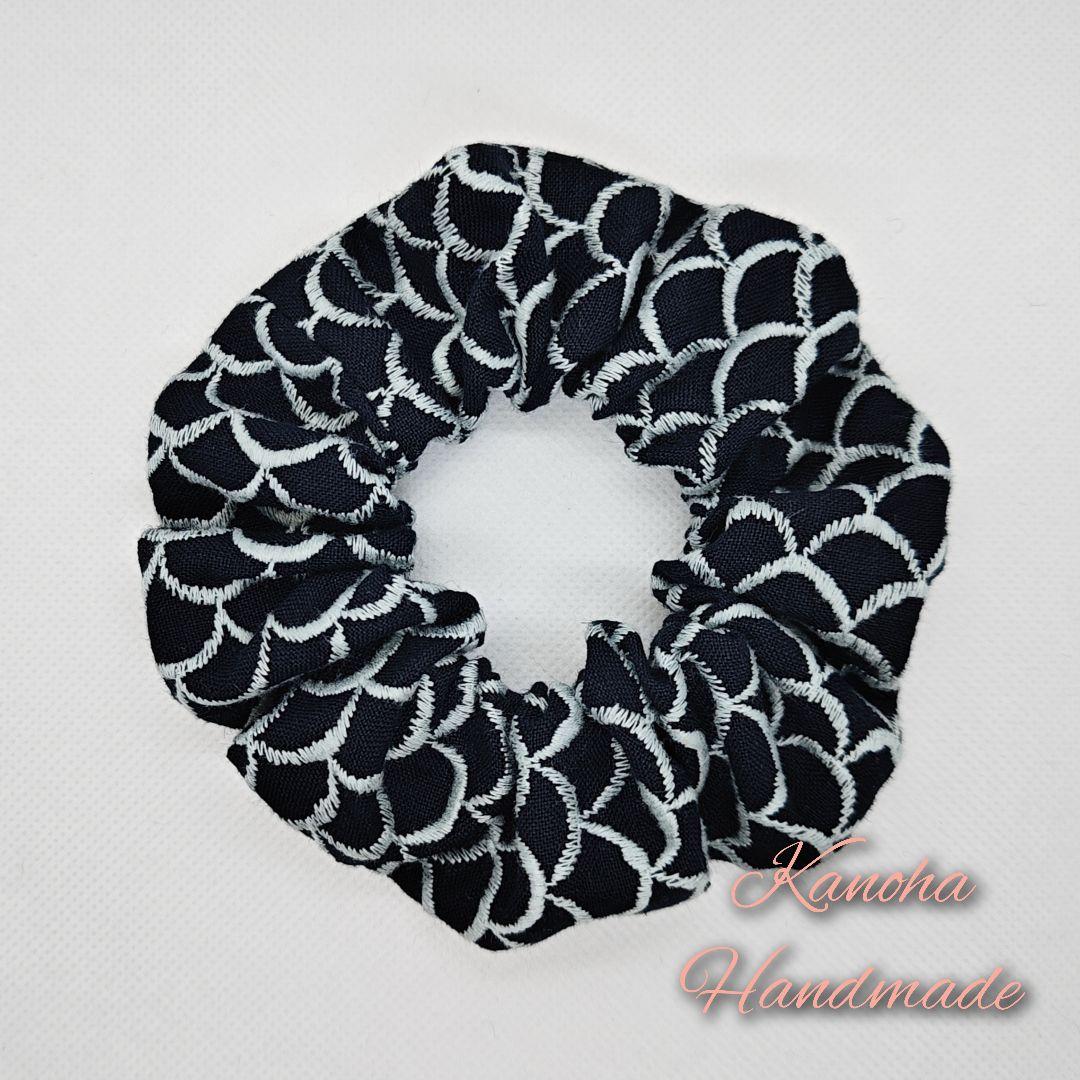 ミナペルホネン シュシュ ヘアゴム mermaid