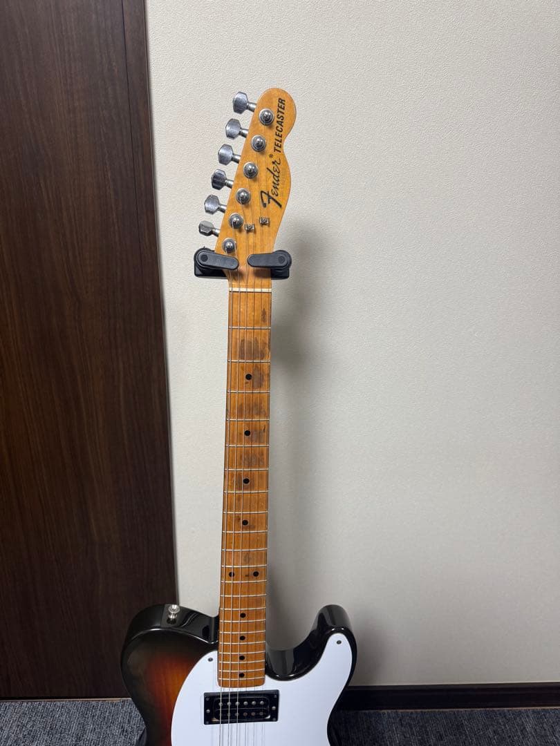 希少】fenderJapan Telecaster Fシリアル おまけ付き - メルカリ