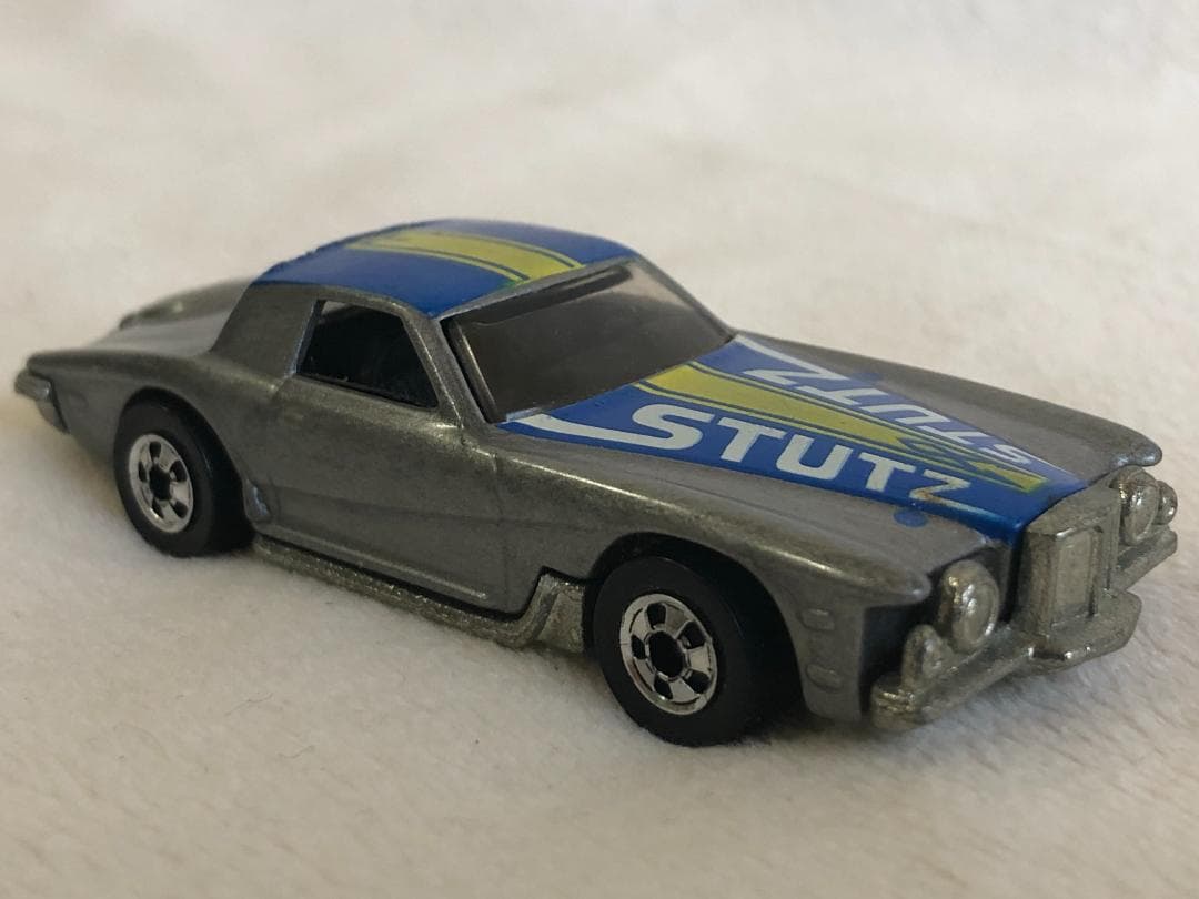 【当時物・激レア】ホットウィール Stutz Blackhawk 豪州輸出用