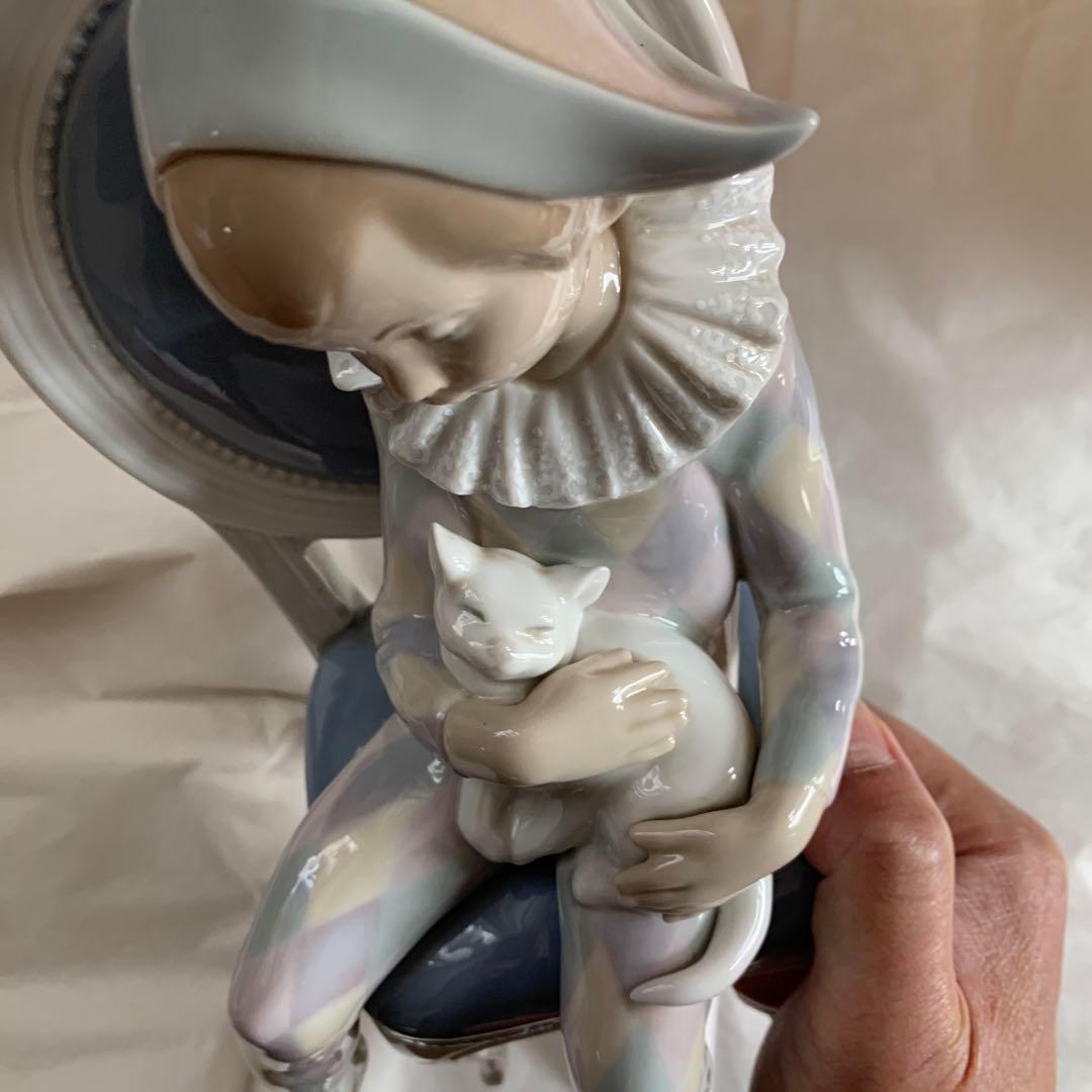 リヤドロ　若い道化師