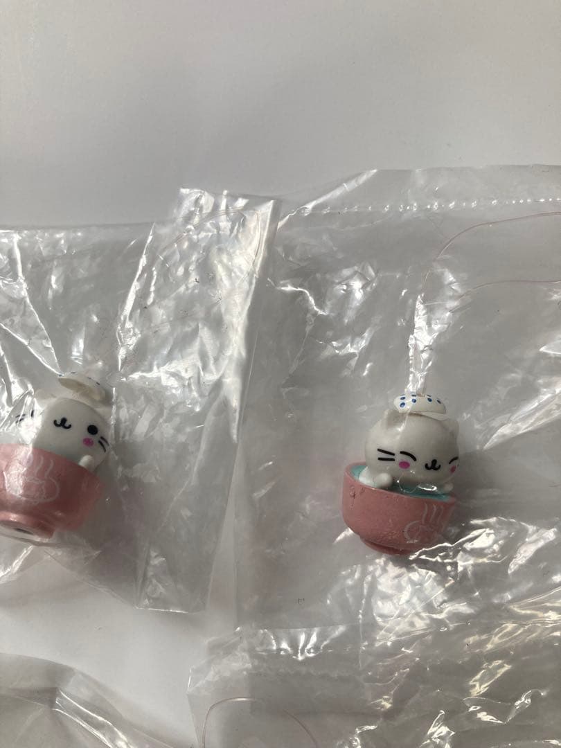 にゃんにゃんにゃんこ　ストラップ16個