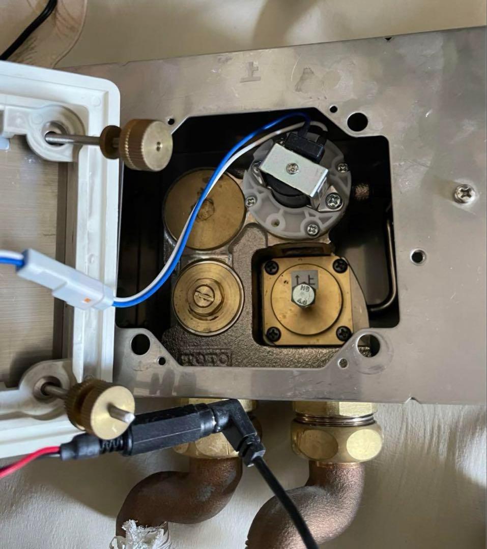 FM8TWA3ミナミサワ 壁埋込改装用小便器センサー