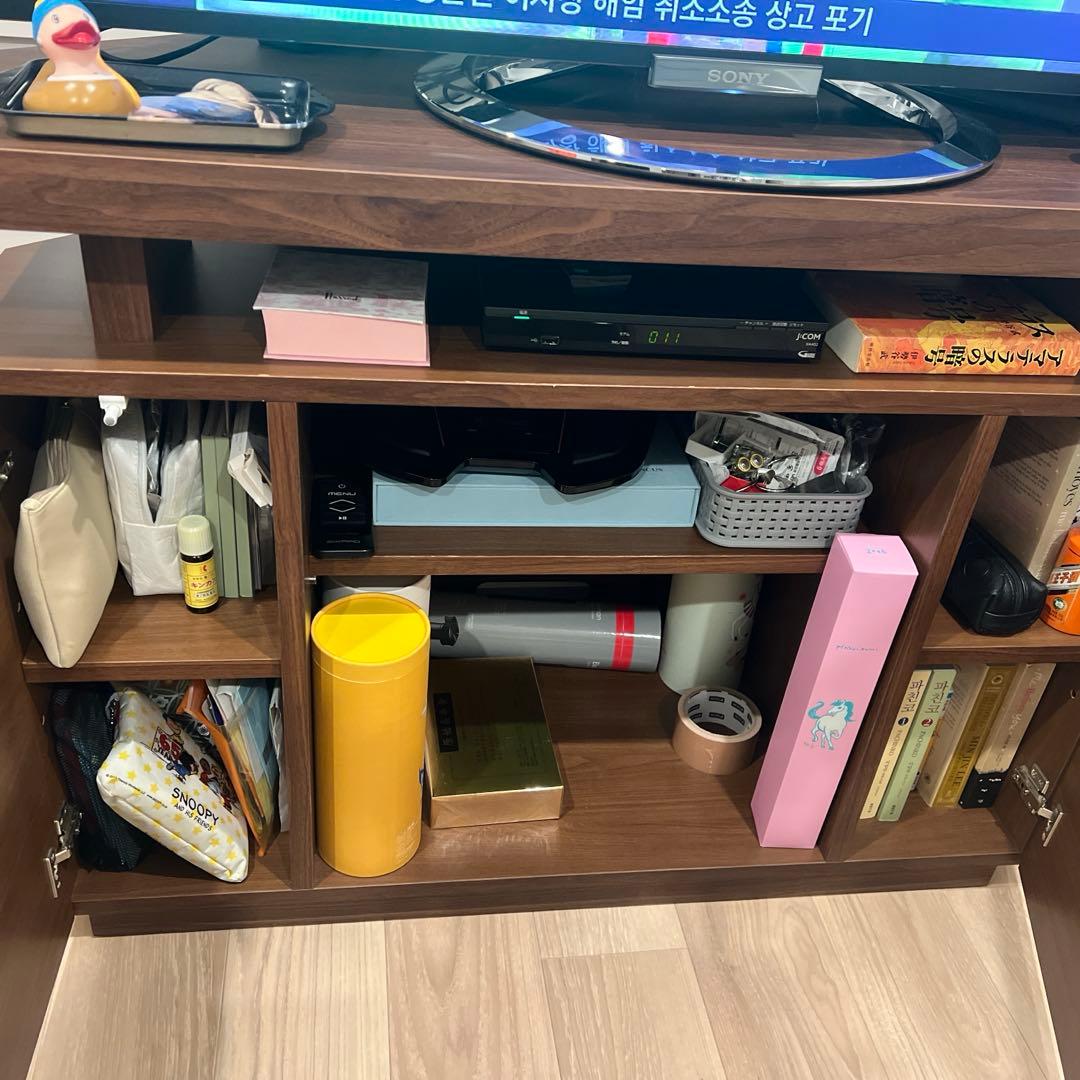 <お引取りなら500円>コーナーテレビ台 シェルフ付き