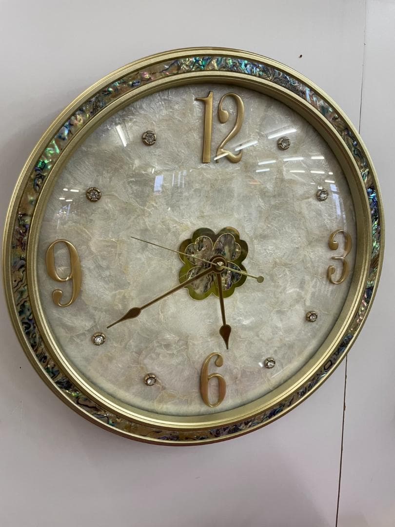 螺鈿　掛時計　宝石　アンティーク風　伝統工芸　ウォールクロック　時計　壁掛け　丸