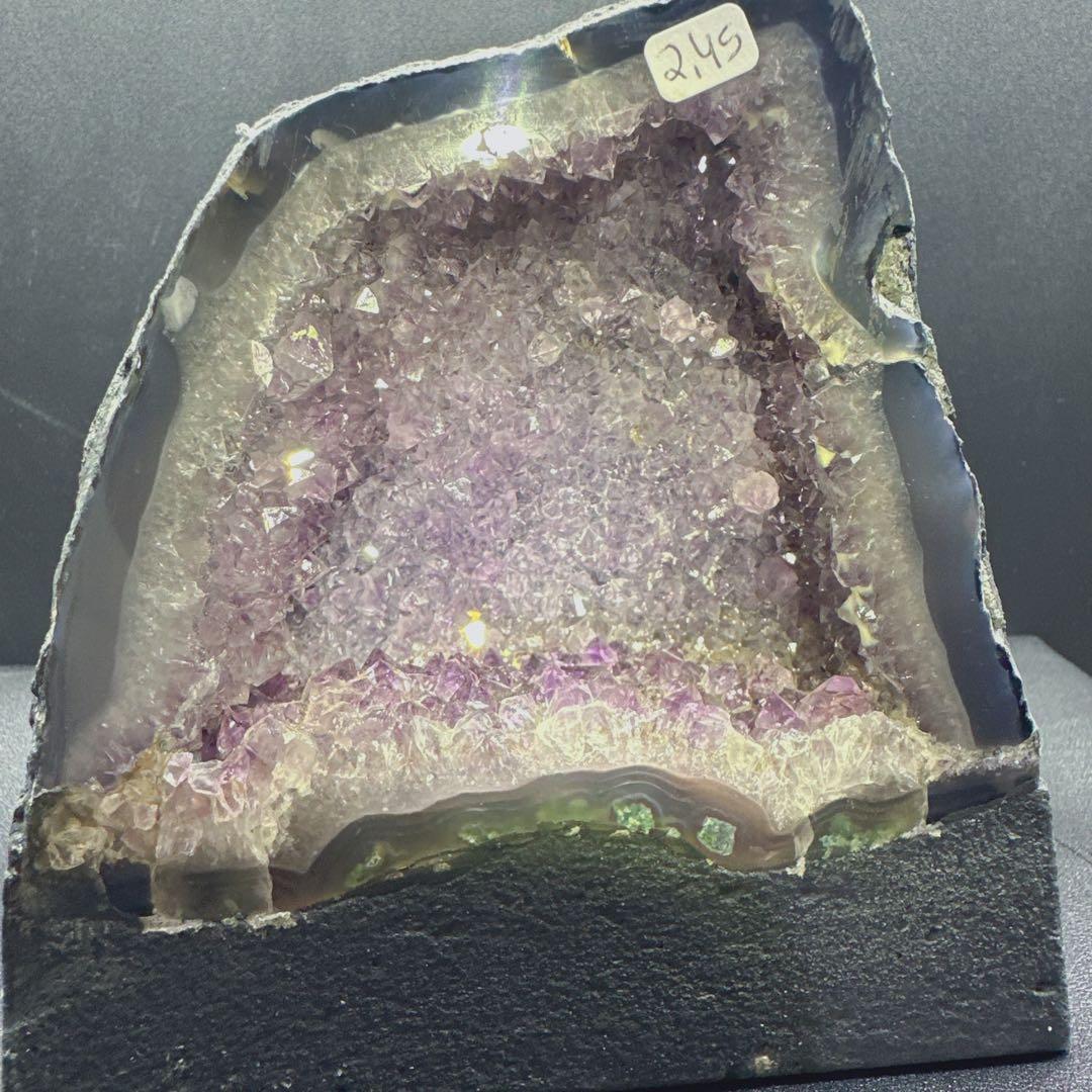 天然石アメジストのドーム　置物D.221