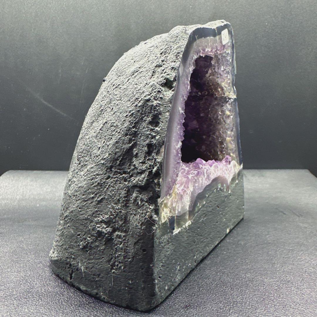 天然石アメジストのドーム　置物D.221