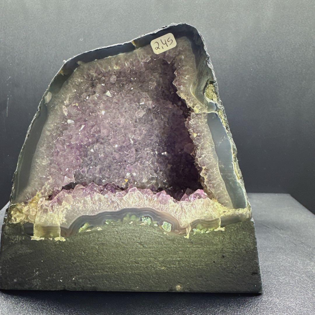 天然石アメジストのドーム　置物D.221