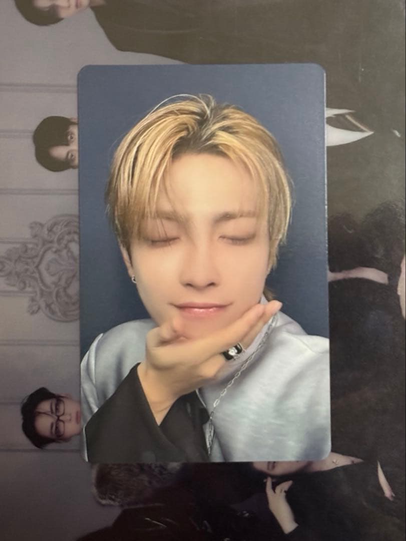 ユニバ 特典 トレカ ホンジュン - メルカリ