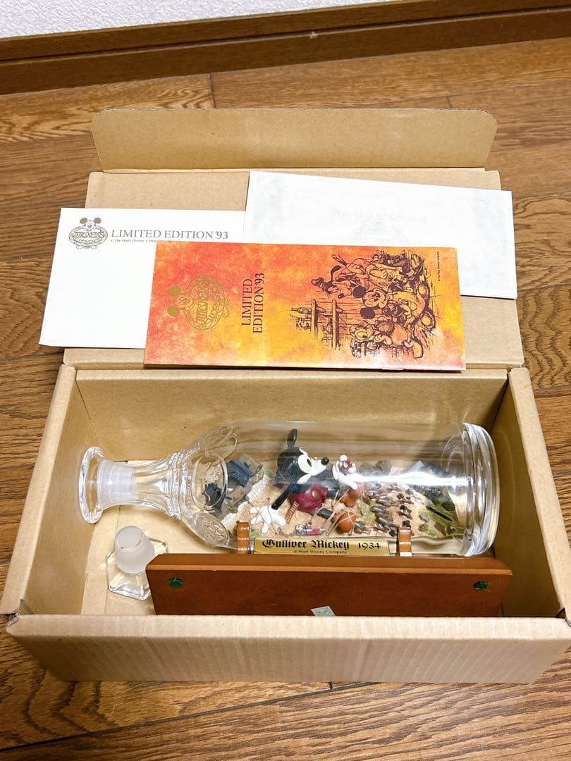 ディズニーグッズ ミッキー ボトルシップフィギュア 限定版シリアル