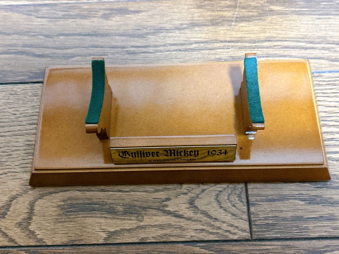 ディズニーグッズ ミッキー ボトルシップフィギュア 限定版シリアル