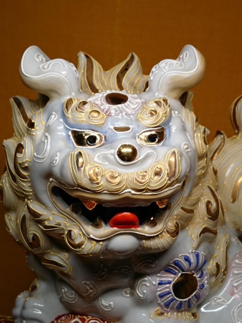 【美品】獅子　シーサー　九谷　陶器　置物　インテリア　工芸品　美術品　A1192