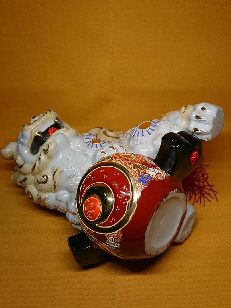 【美品】獅子　シーサー　九谷　陶器　置物　インテリア　工芸品　美術品　A1192