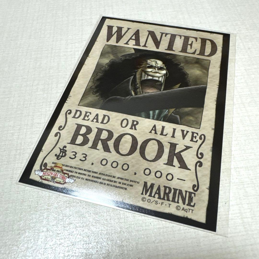 ワンピースタワートンガリ缶バッジ ブルック2種&20周年缶バッジ他