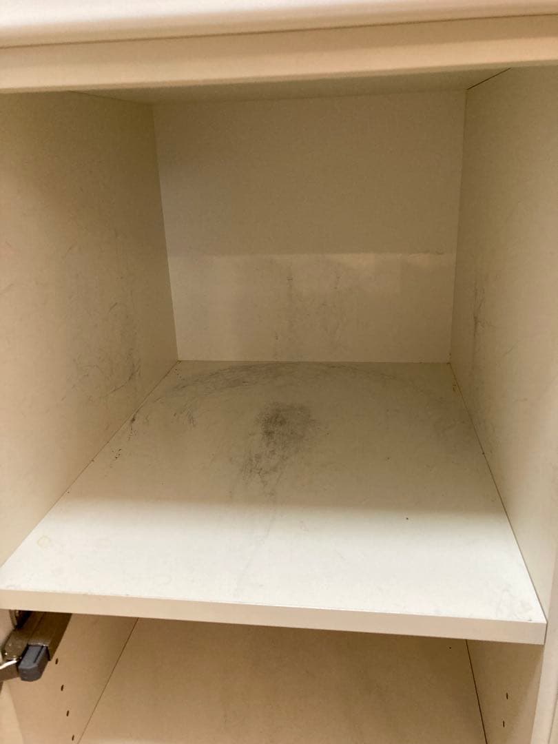 2/11までに引取り限定パモウナ•キッチンボード パールホワイトHCR1400R