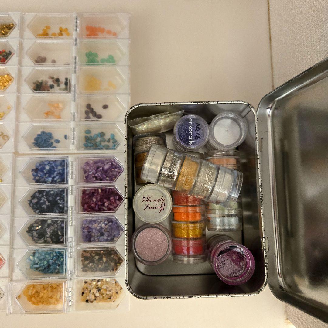 ジェルネイル、ネイル用品まとめ売り