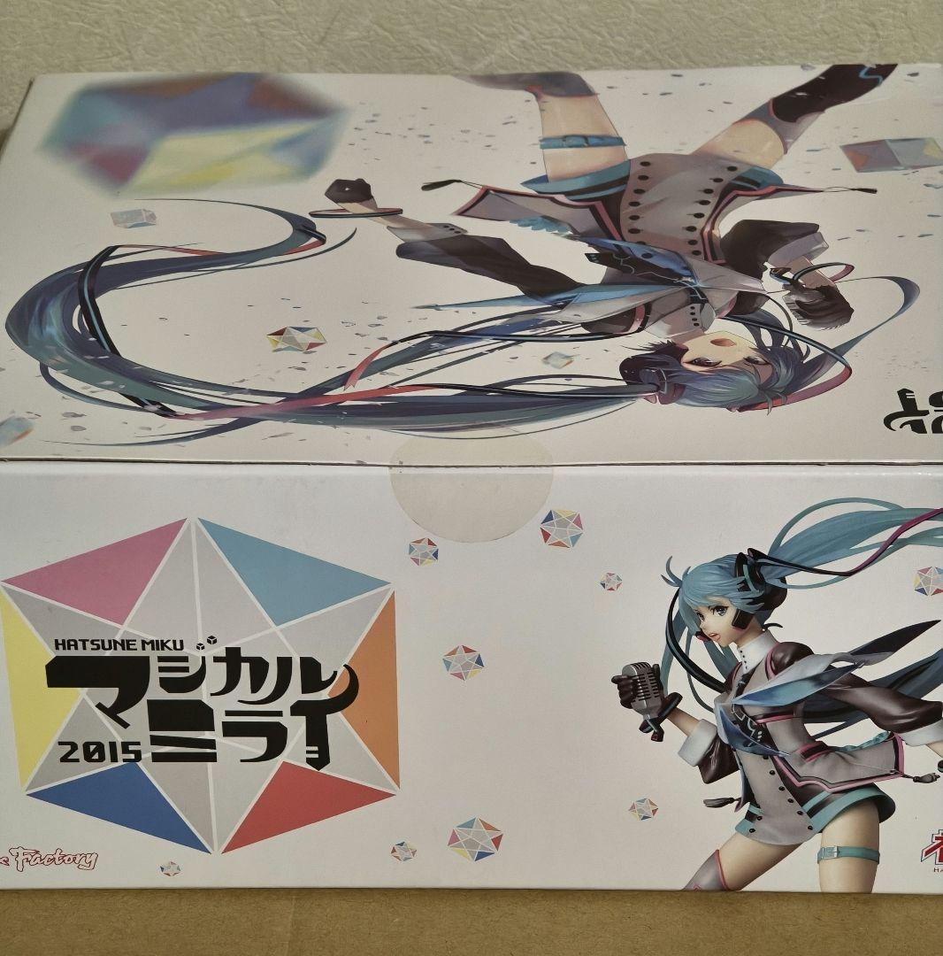 新品未開封　初音ミク マジカルミライ 2015 Ver.