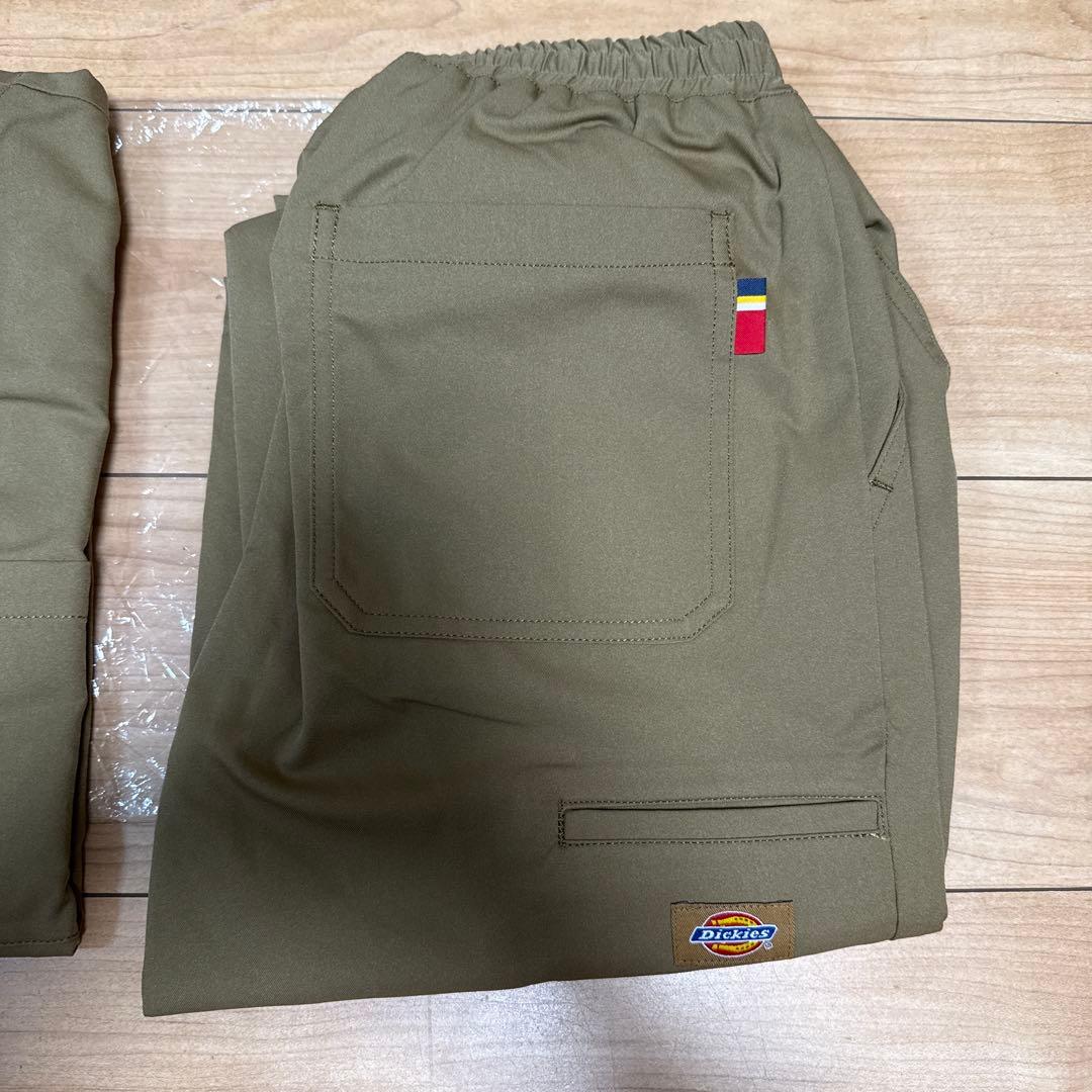 Dickies スクラブ カーキ Sサイズ　シャツパンツ　上下セット