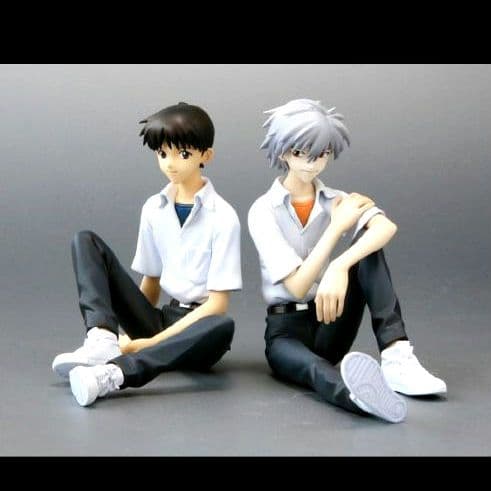 新品未開封】エヴァンゲリオン シンジ & カヲル 制服ver. フィギュア