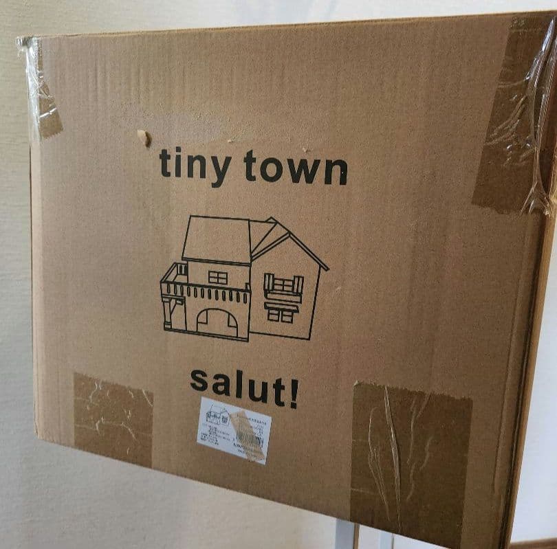 salut! サリュ tinytownの大きなおうち 木製 ドールハウス