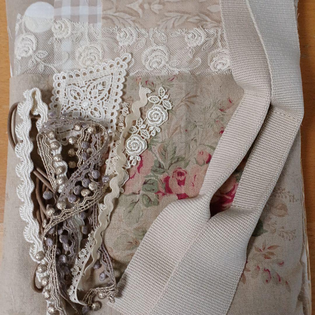 こうの早苗　キット　白いバラのレースバッグ