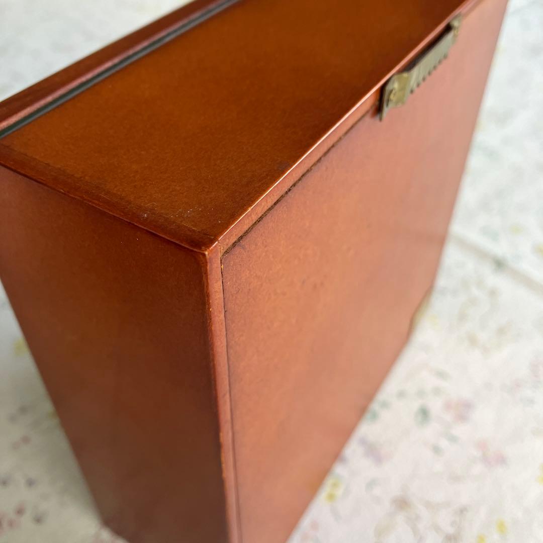 ロイターポーセリン ドイツの工芸品 クグロフが可愛い ケーキ屋さん