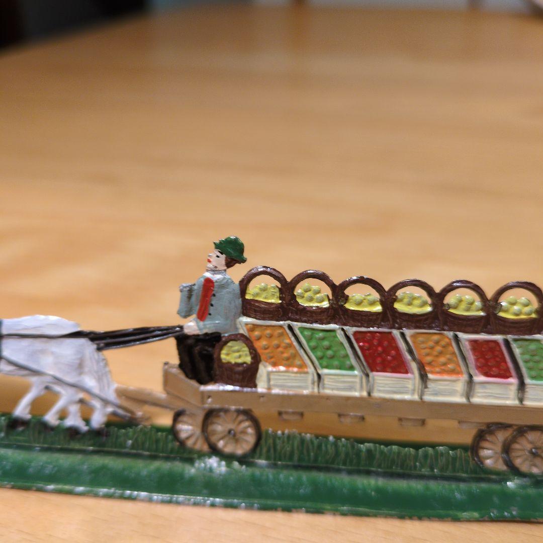 エルツ　バベットシュバイツァー社　錫の置物人形（果物屋馬車）
