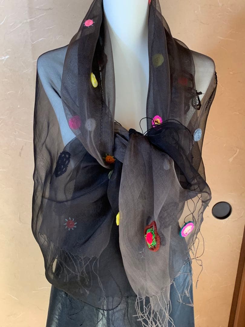 イッセイミヤケ　HaaT オーガンジー　刺繍ストール　極美品