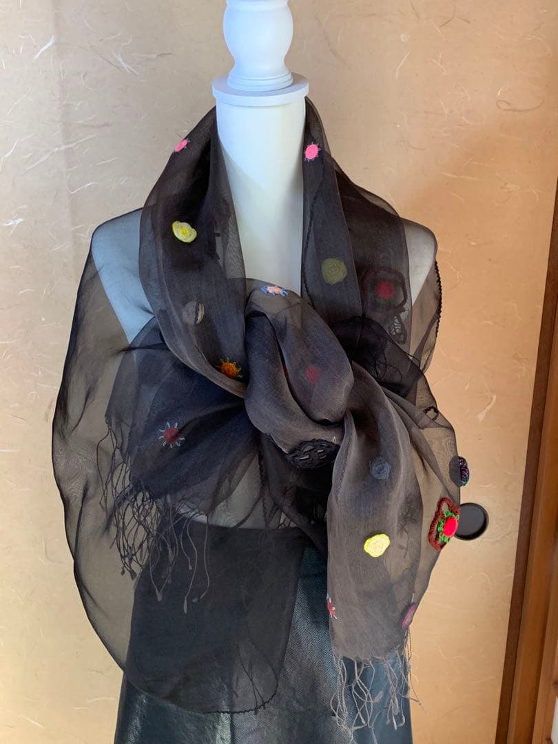 イッセイミヤケ　HaaT オーガンジー　刺繍ストール　極美品