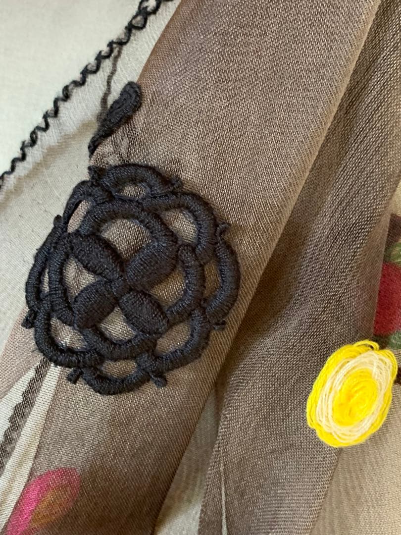 イッセイミヤケ　HaaT オーガンジー　刺繍ストール　極美品