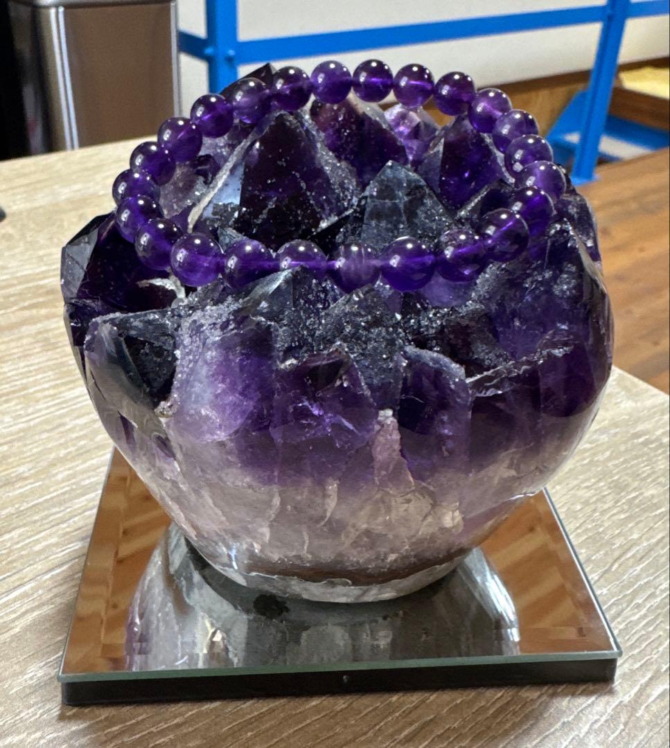 【極上品】ウルグアイ産　アメジストクラスター原石　台座付他　置物