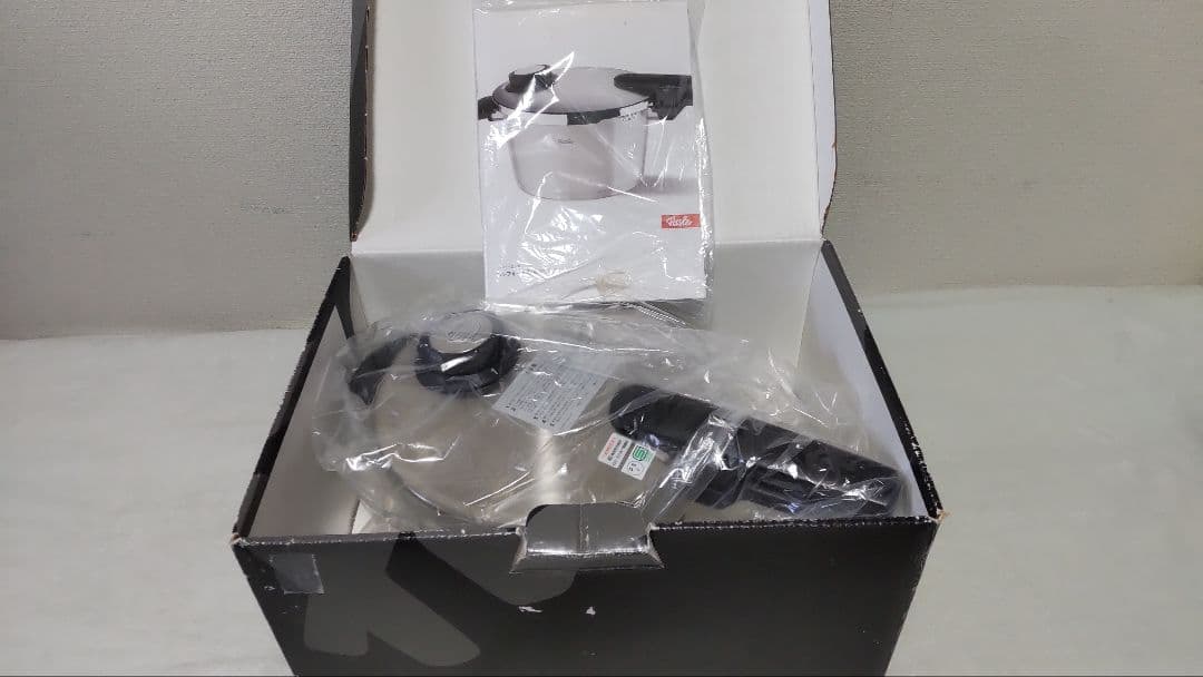 【新品/未使用品】フィスラー圧力鍋 6.0L