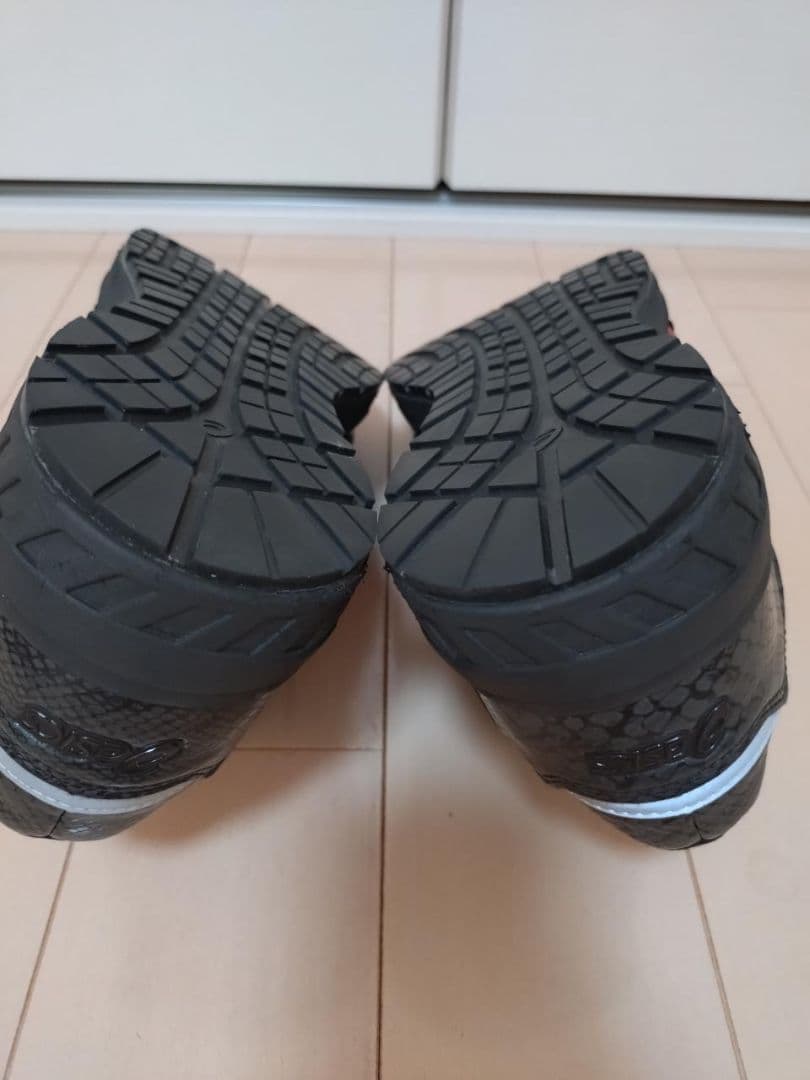 アシックス CP306 BOA 限定色BLACK/RED