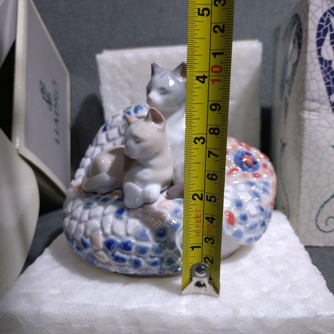 廃版 LLADRO リヤドロ ガウディシリーズ 6664 バルセロナの街角 仔猫