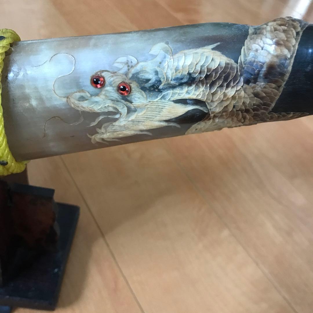 置き物　牛の角