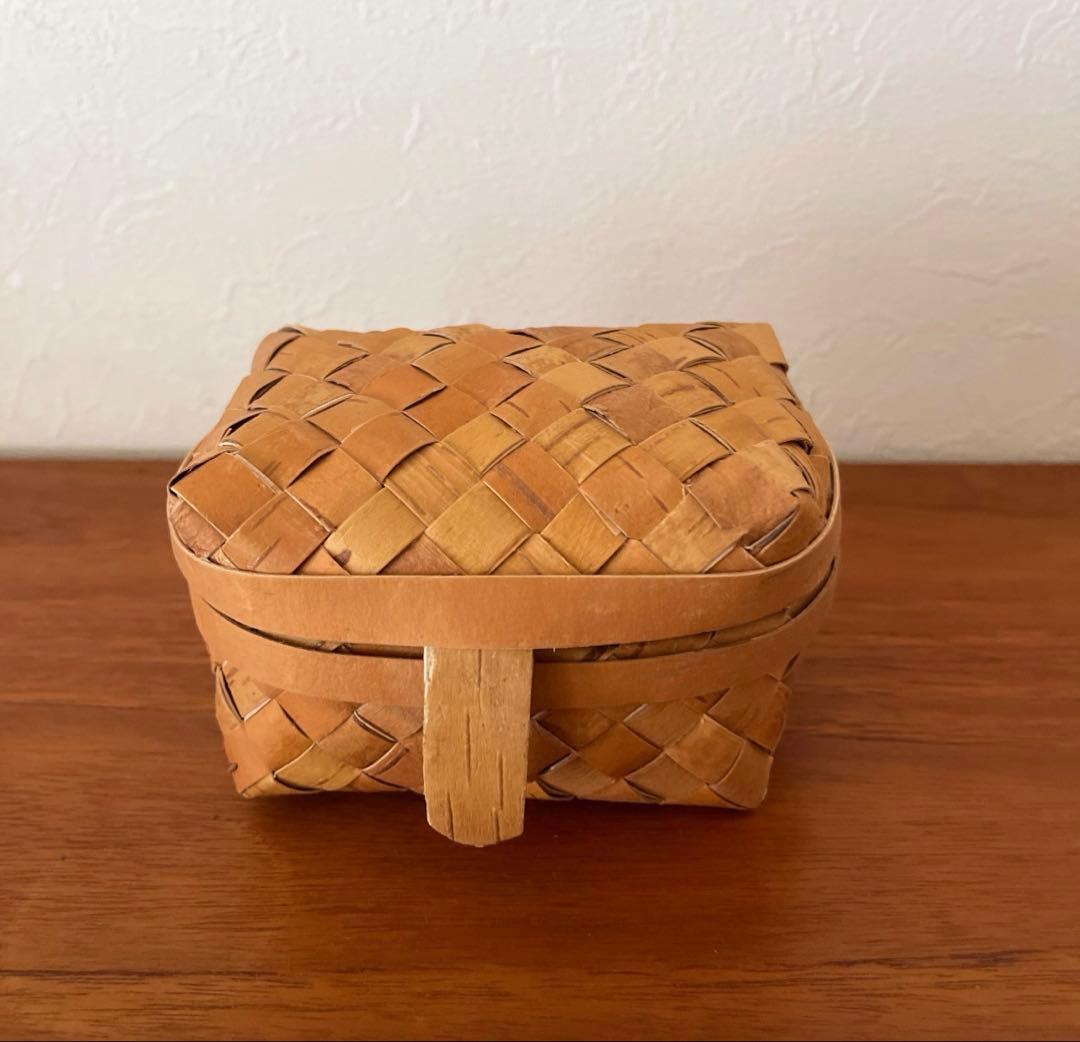 SPOONFULで購入した白樺カゴBIRCH BOX