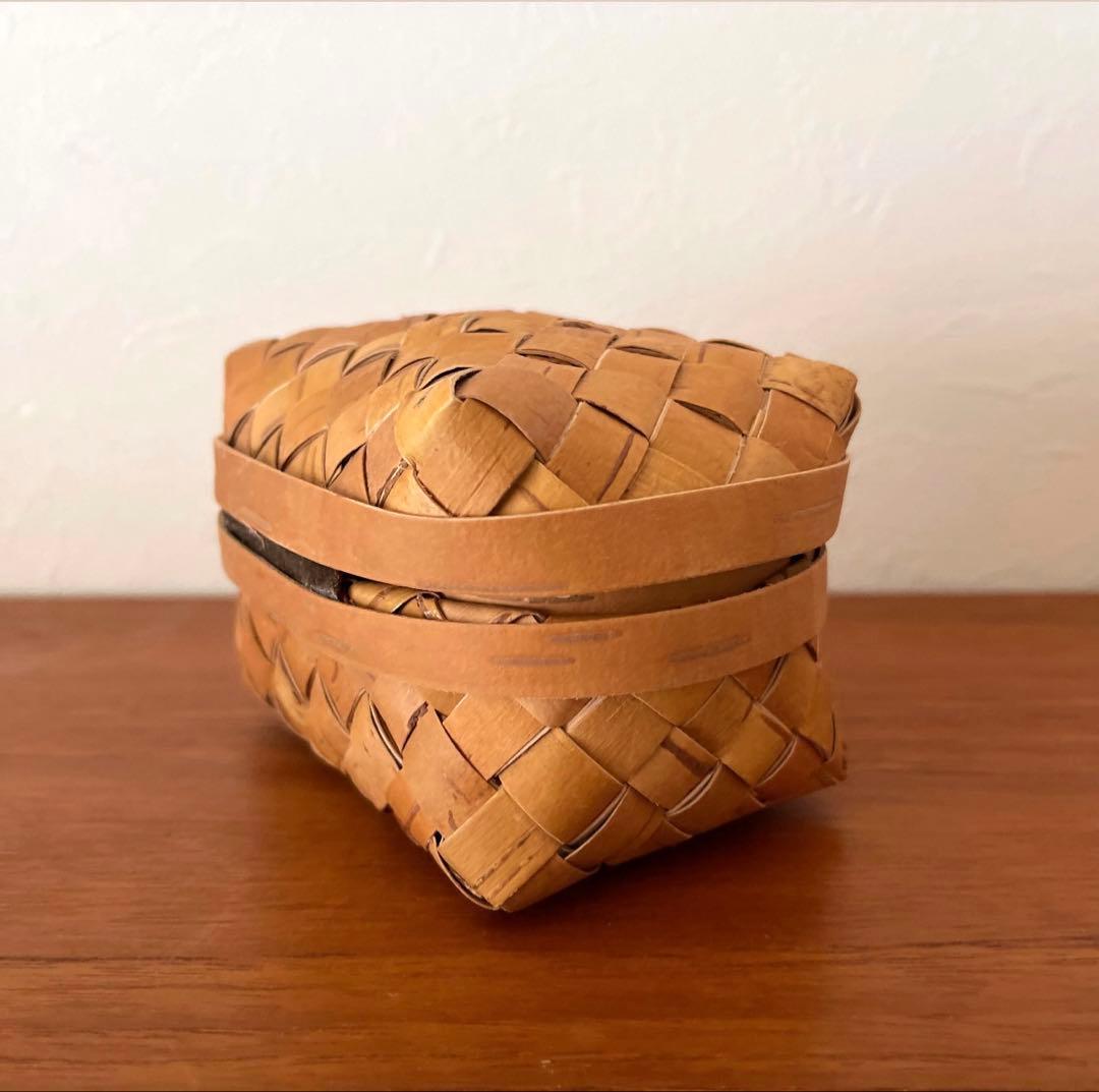 SPOONFULで購入した白樺カゴBIRCH BOX