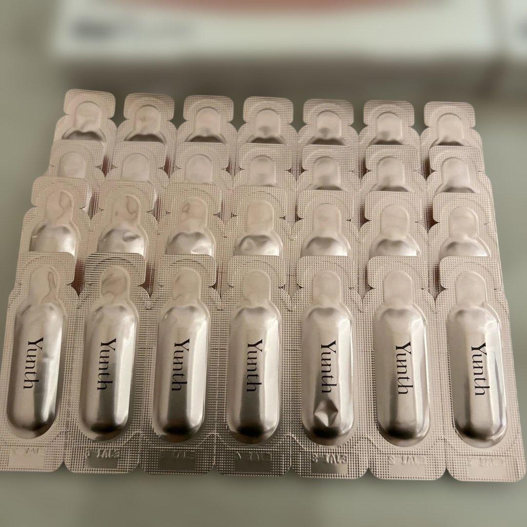 ユンス　ホワイトニングエッセンス　4箱分合計112包