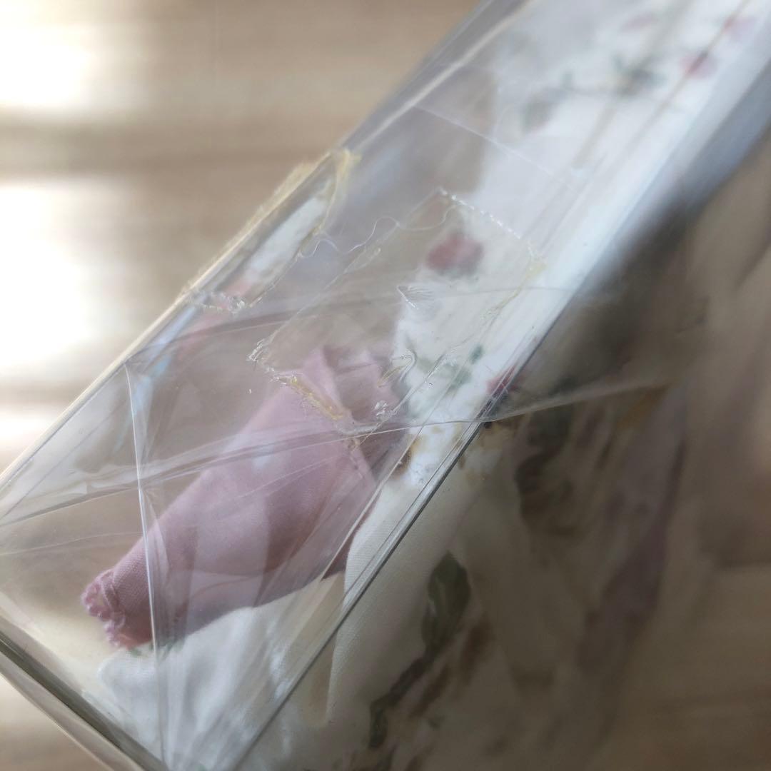 ピンクハウス　いちご柄　キティエプロン　ポーチ付き