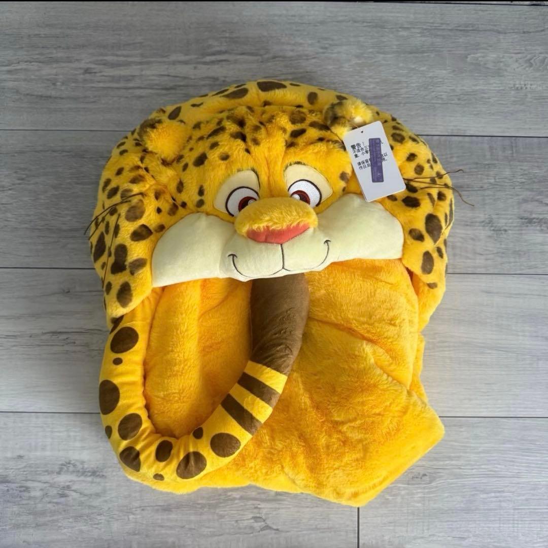 ズートピア クロウハウザー ファンキャップ ブランケット - メルカリ