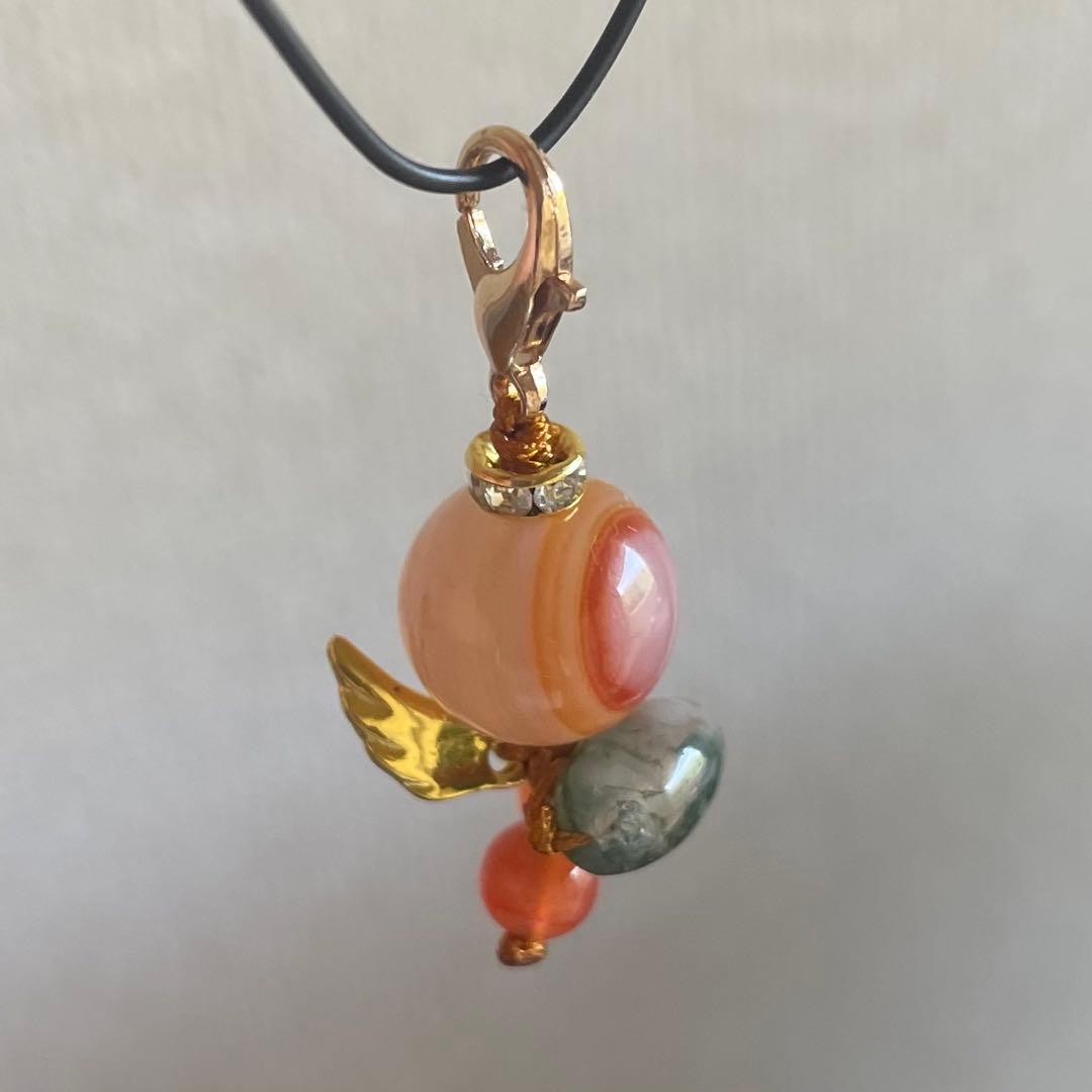 820m 天然石 天使 メノウ モスアゲート チャーム - メルカリ