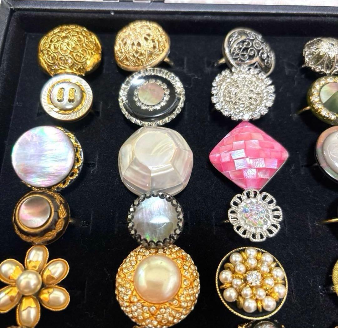 ヴィンテージ アンティーク 西ドイツ W.GERMANY 装飾ボタン リング