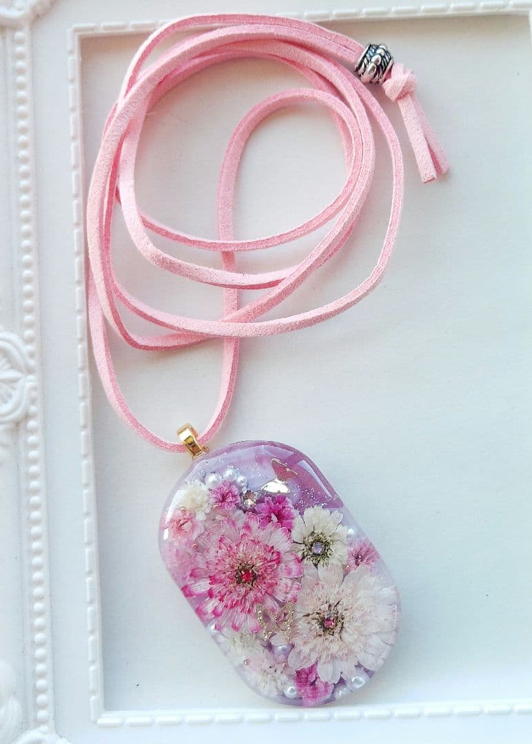 【1156】レジン　マトリカリア　ネックレス　ペンダント　ハンドメイド