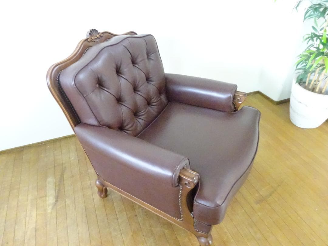 カリモク　ルイ15様式　本革　鋲打ち　猫脚　シングルソファ　美品　②