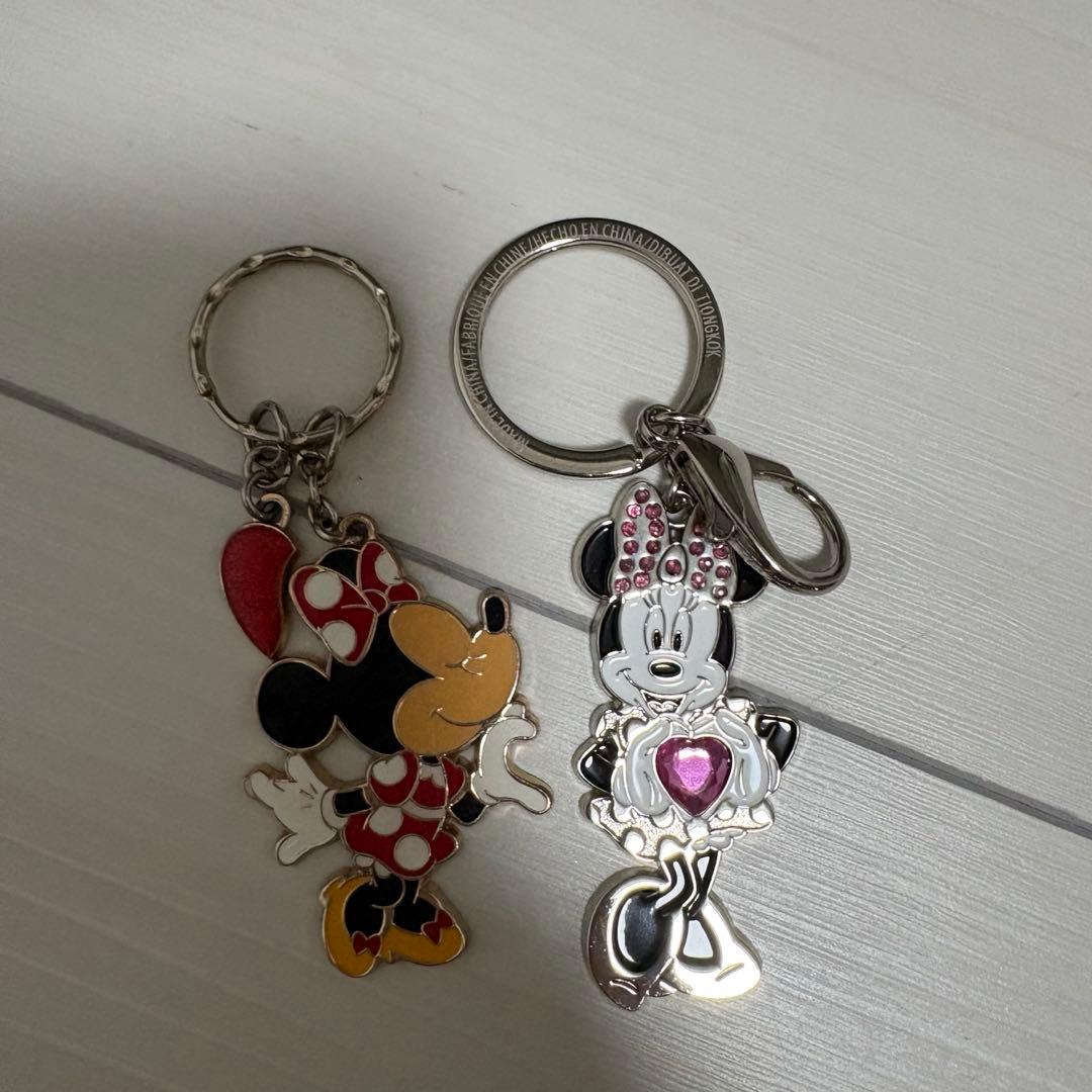 ミニーマウス キーホルダー 2個セット - メルカリ