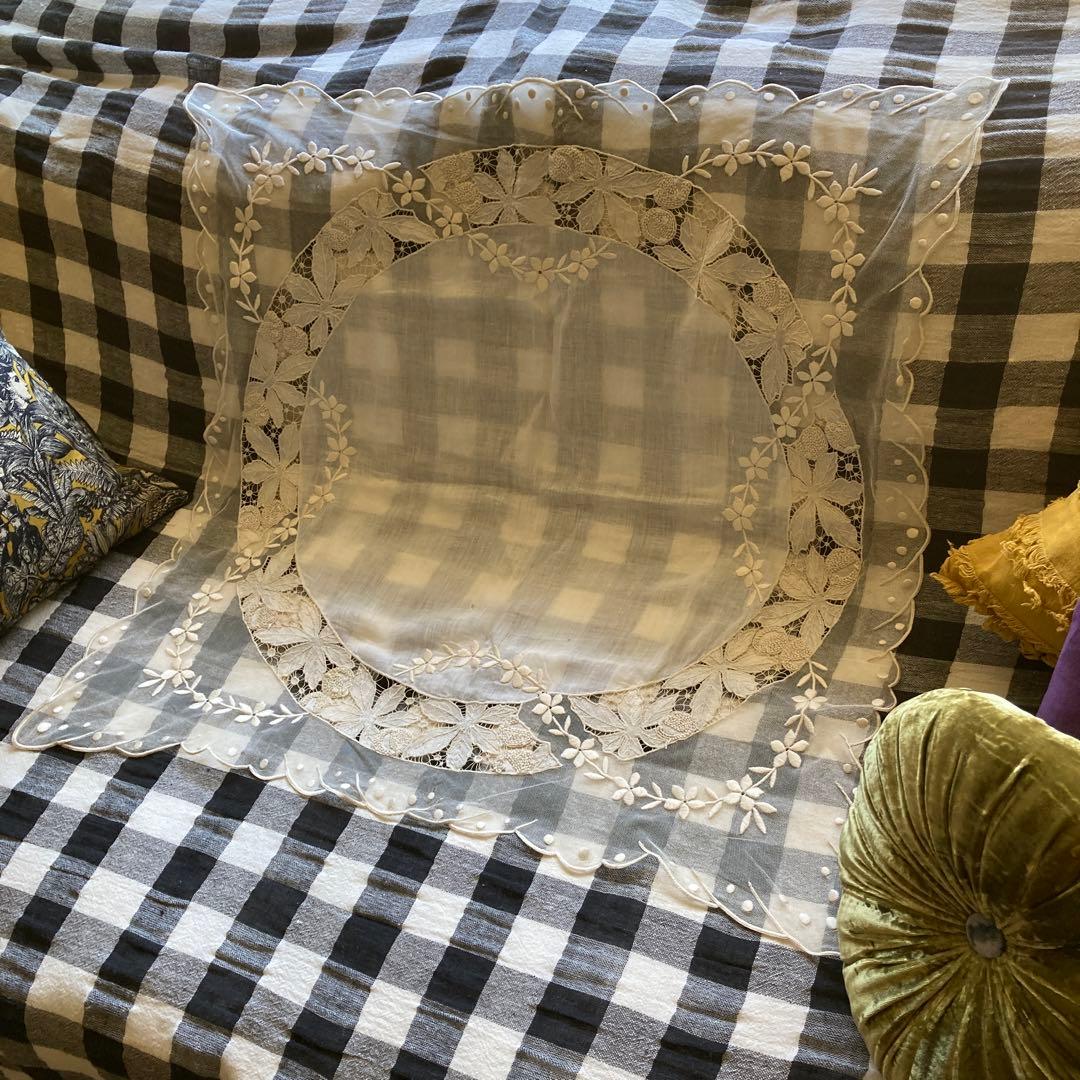 フランスアンティーク　レース