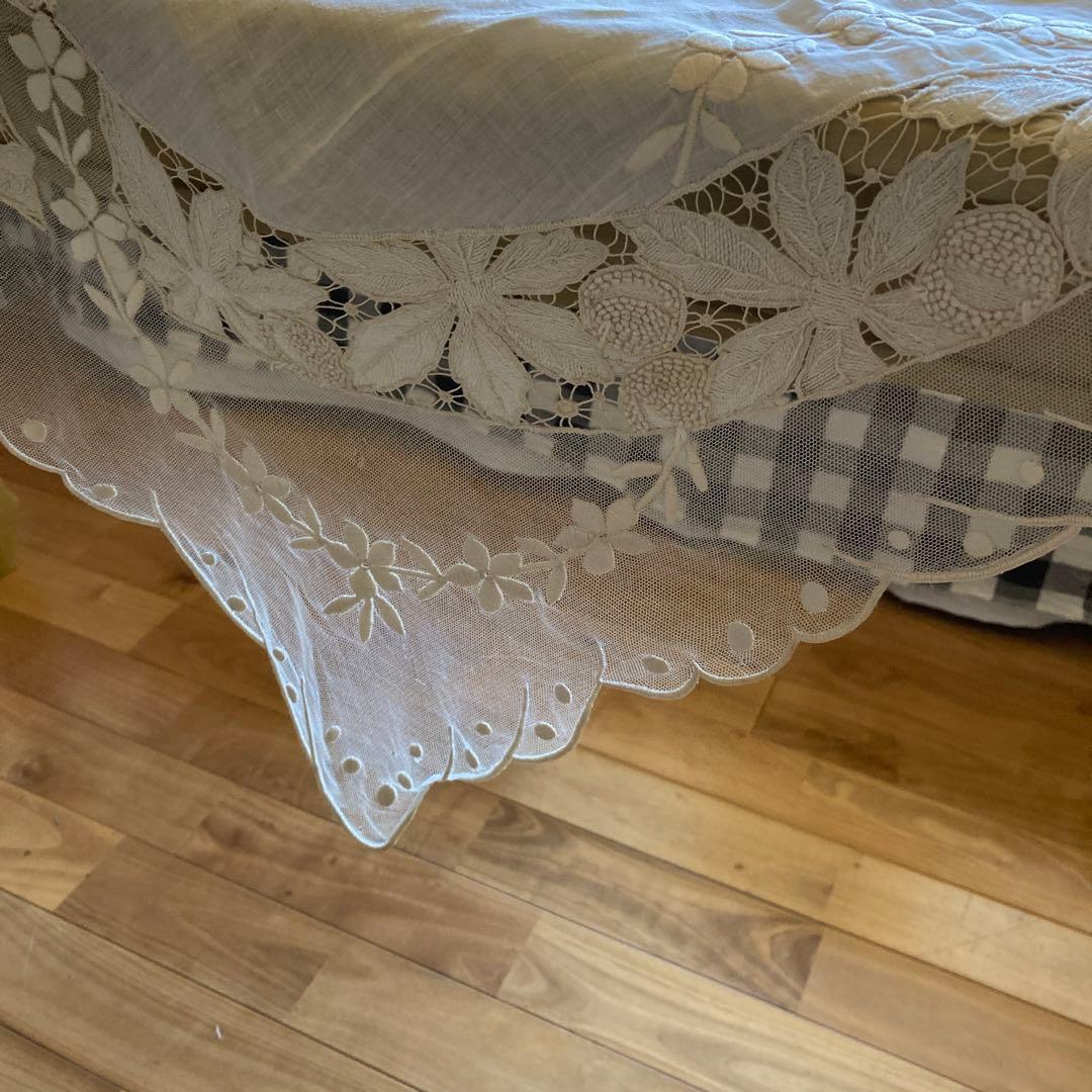 フランスアンティーク　レース