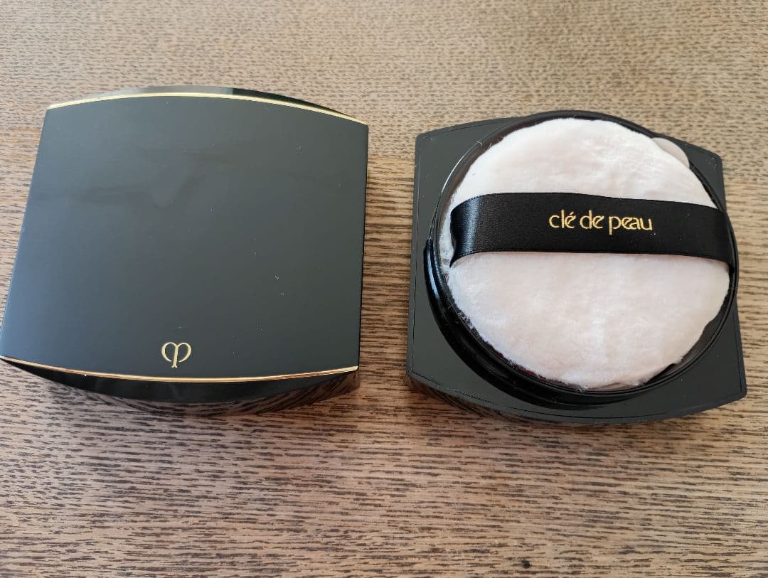 【未使用】資生堂クレ・ド・ポープードルトランスパラン（フェースパウダー）