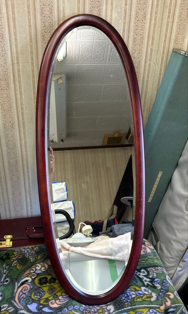 ヴィンテージ　オールドカリモク　オバール型　ウォールミラー　壁掛け鏡　インテリア